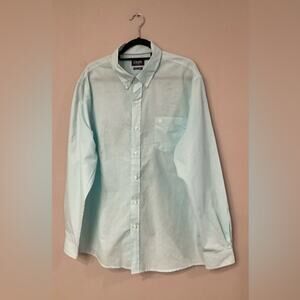 Chaps Easy Care Button Down Light Blue Checkered Shirt in Size XXL. Preloved.